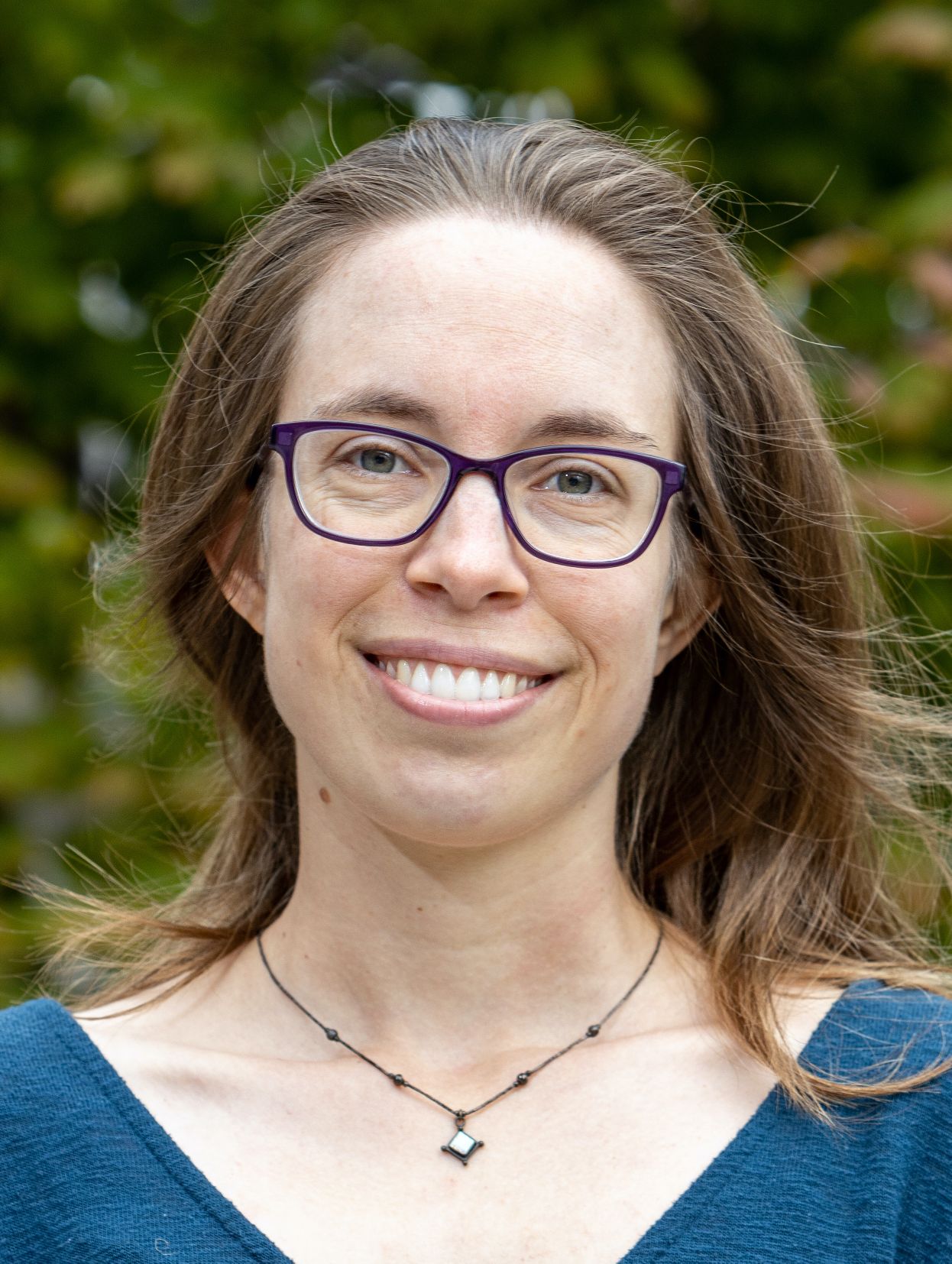headshot of computer science professor Lucy Simko 